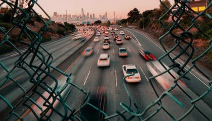 xingkong.com-最忙碌的人！Shams交易截止日前一天手机使用时间20小时11分钟